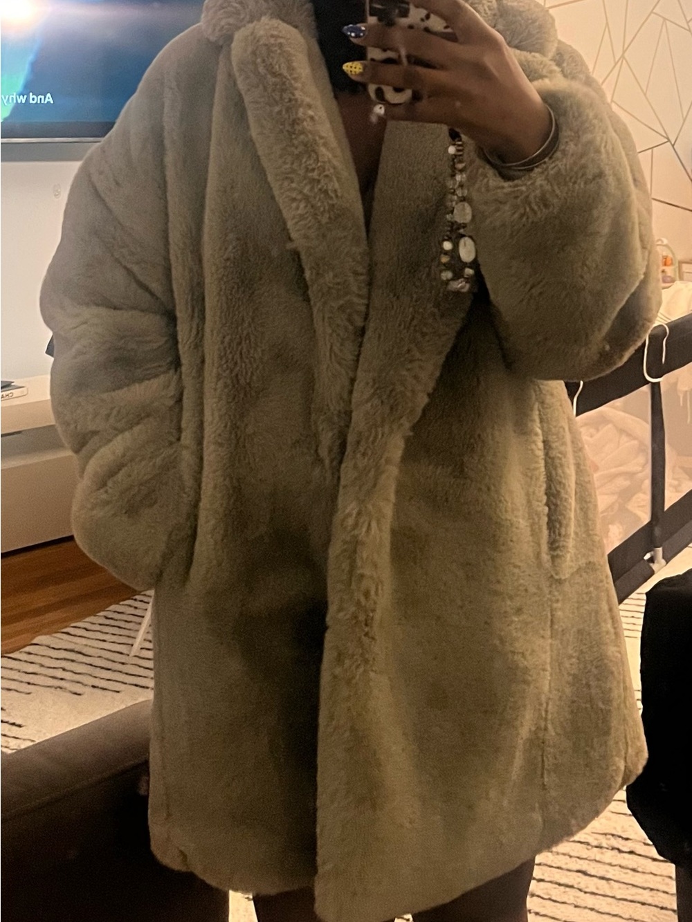 Plush Faux Fur Coat - GREY